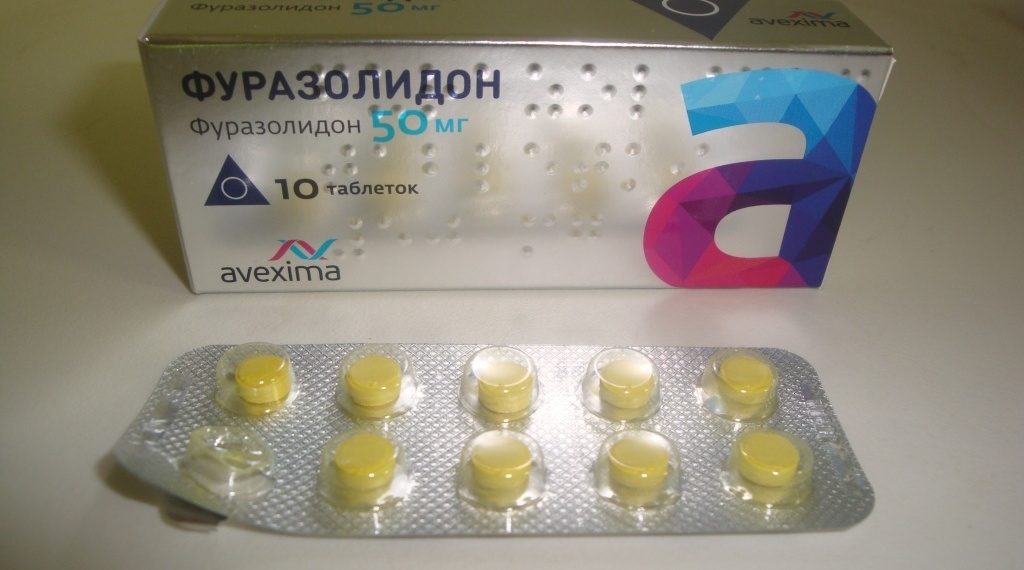 Опухоль у глаз у индюков